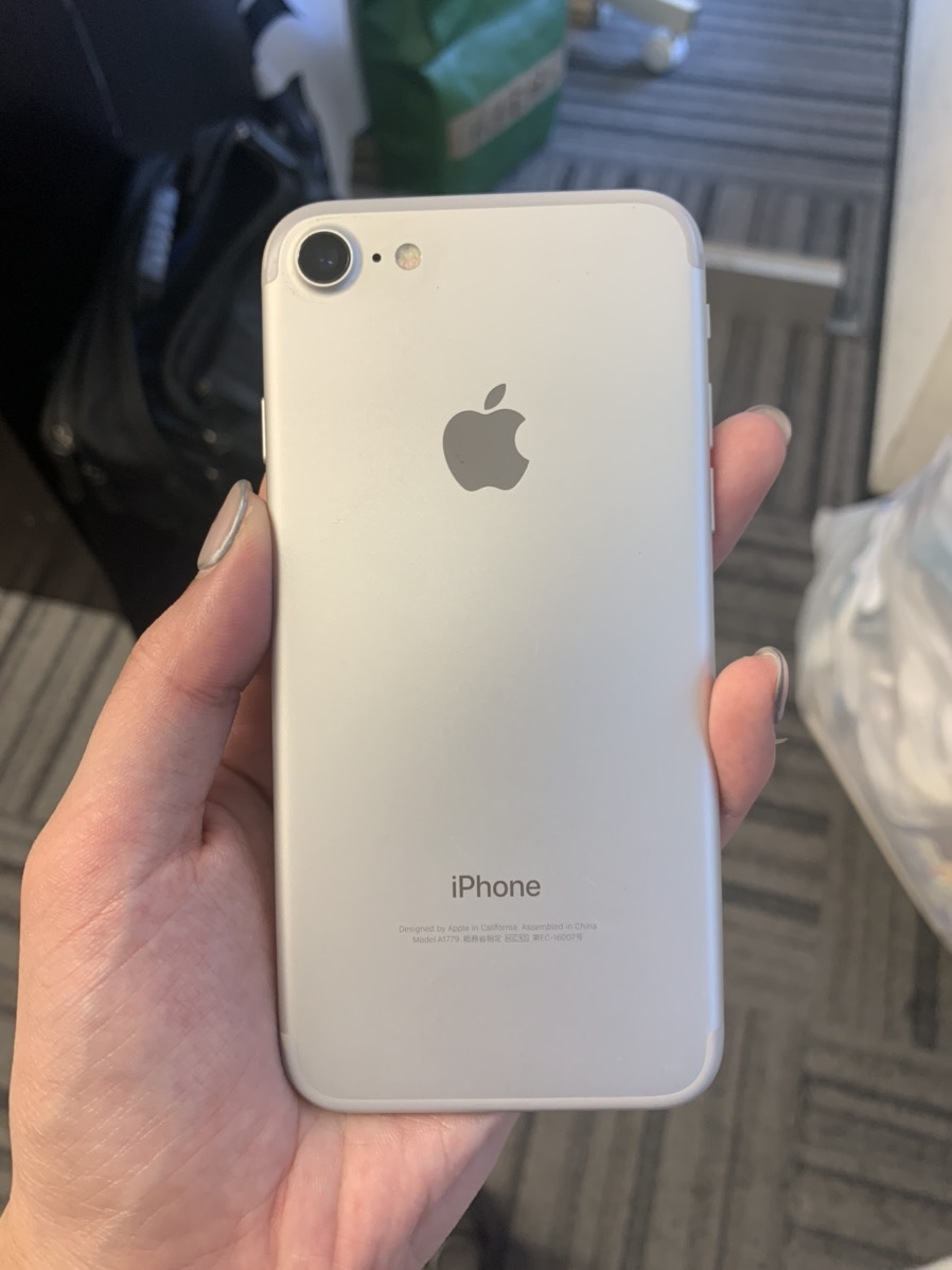 iPhone7 128GB シルバー softbank○ 中古正常品