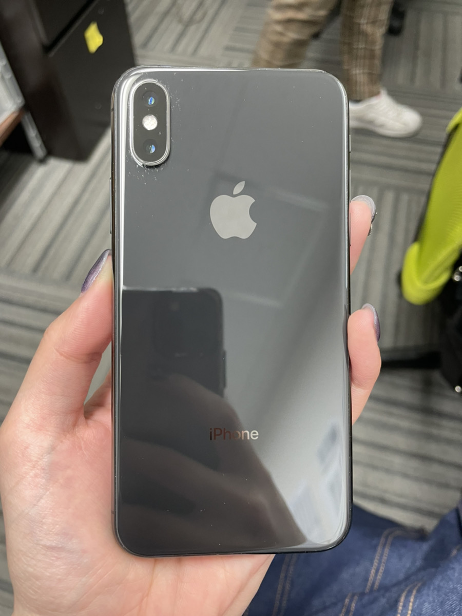 iPhoneX	256GB	スペースグレー	au	〇	中古	済