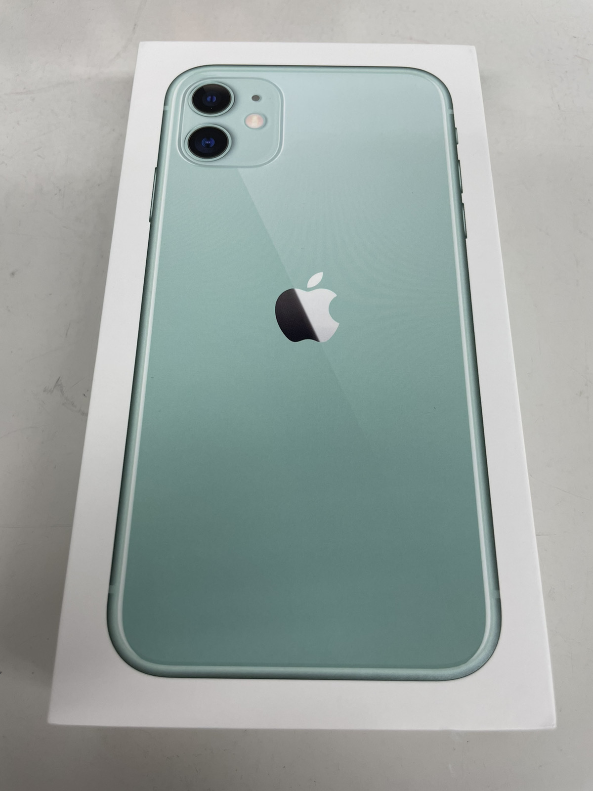iPhone 11