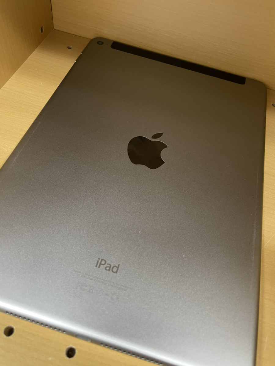 iPad Air2 128GB スペースグレー Wi-Fi＋セルラー 中古品