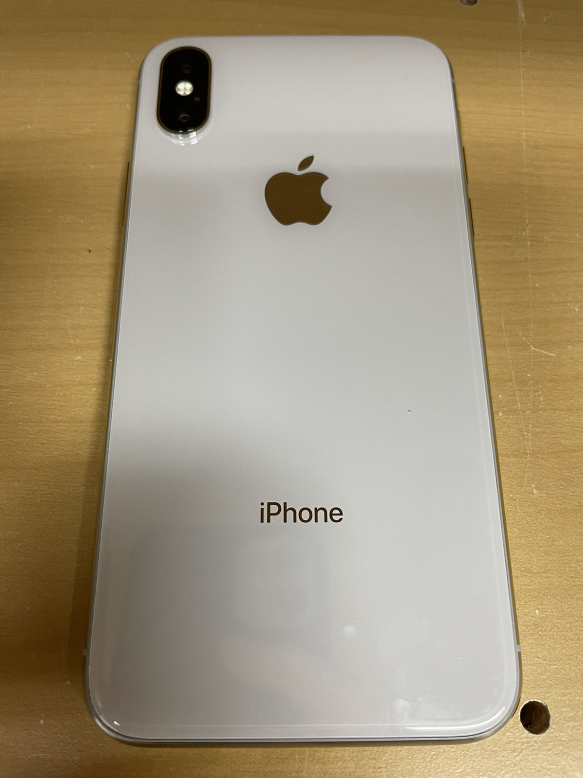 iPhone X