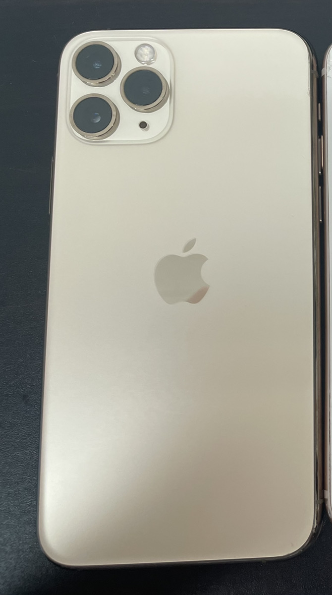 iPhone11Pro 256㎇ ゴールド AppleSIMフリー 中古品 　