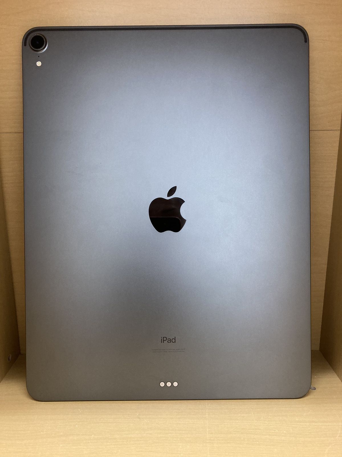 iPad Pro3 12.9 Wi-Fi中古本体のみ