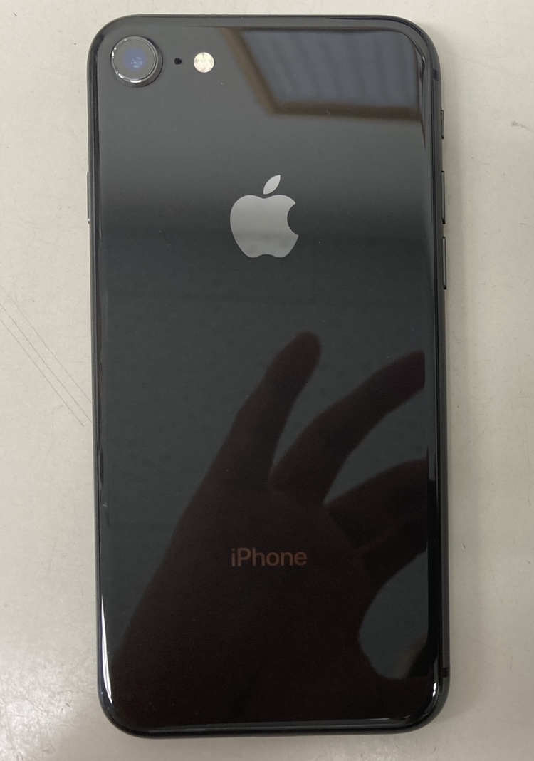 iPhone8　64GB　中古　AppleSIMフリー　スペースグレイ