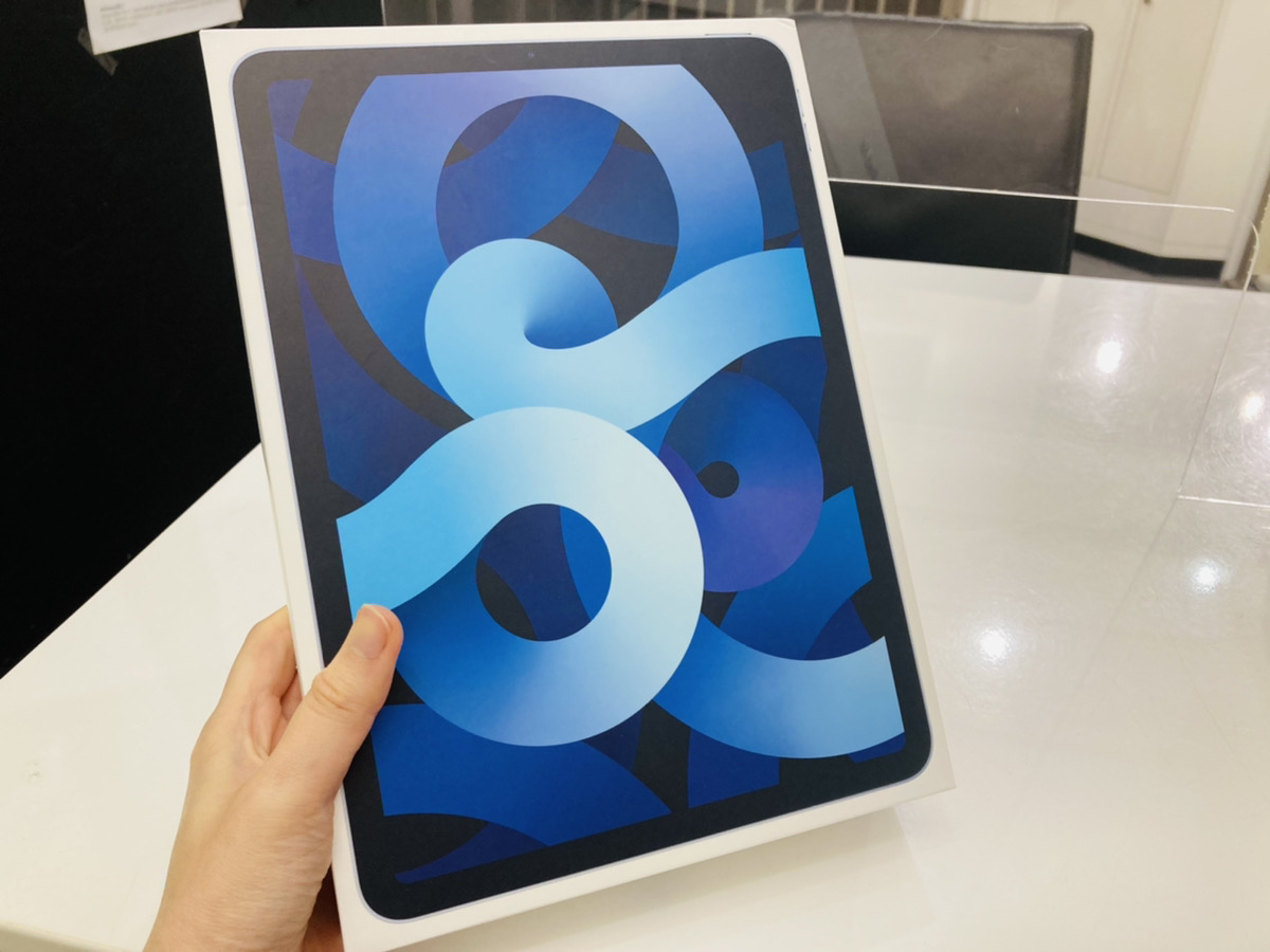iPad Air4 WiFiモデル 64GB 中古箱のみあり