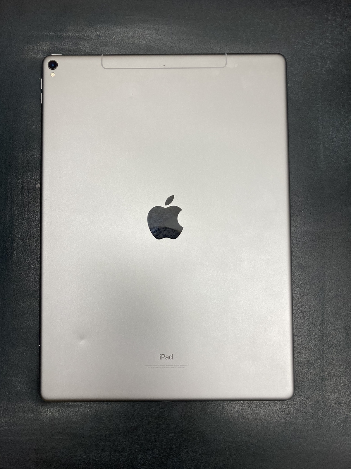 iPad6(2018) 32GB au○中古本体のみ