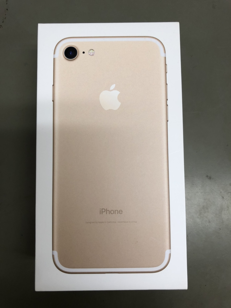 iPhone7 ゴールド COCO蒲田
