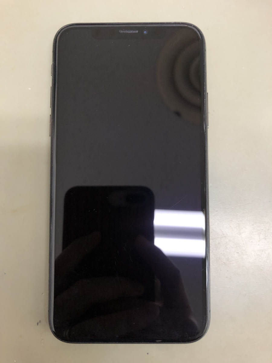 iPhoneXR ブラック 横浜ビブレ