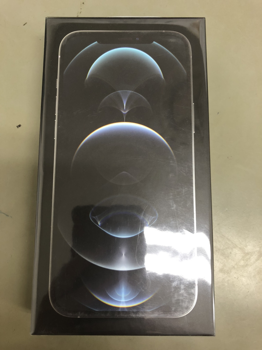 iPhone12Pro Max シルバー COCO蒲田
