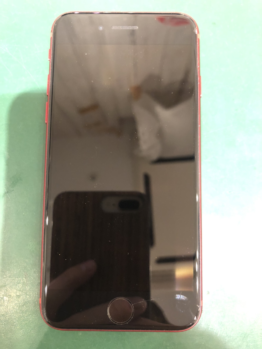 iPhoneSE2 レッド COCO蒲田