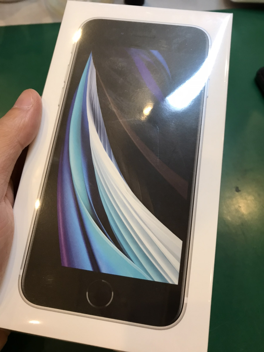iPhoneSE2 64GB