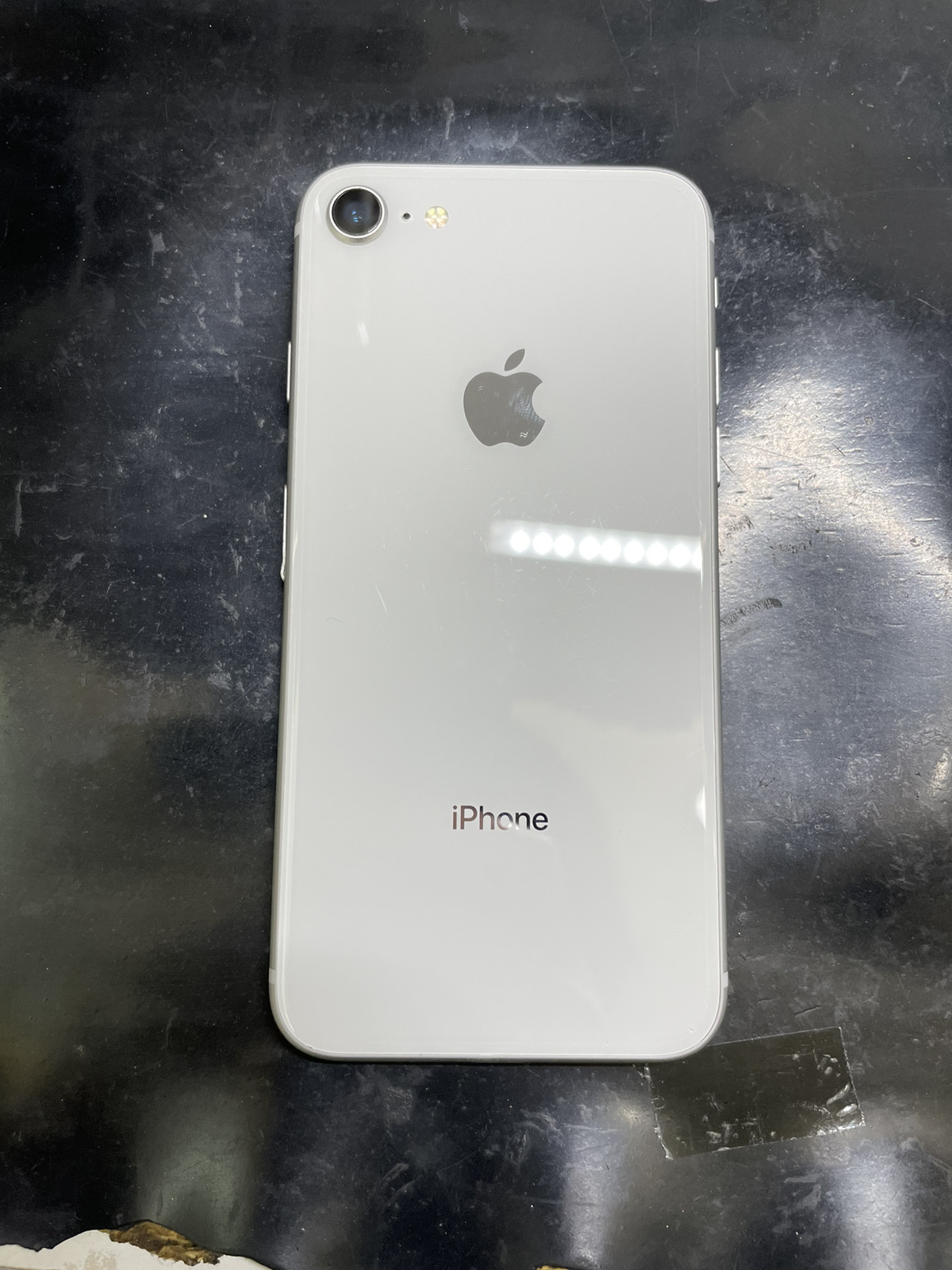 iPhone 8