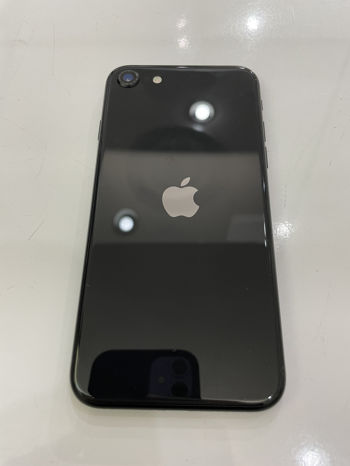iPhone SE2