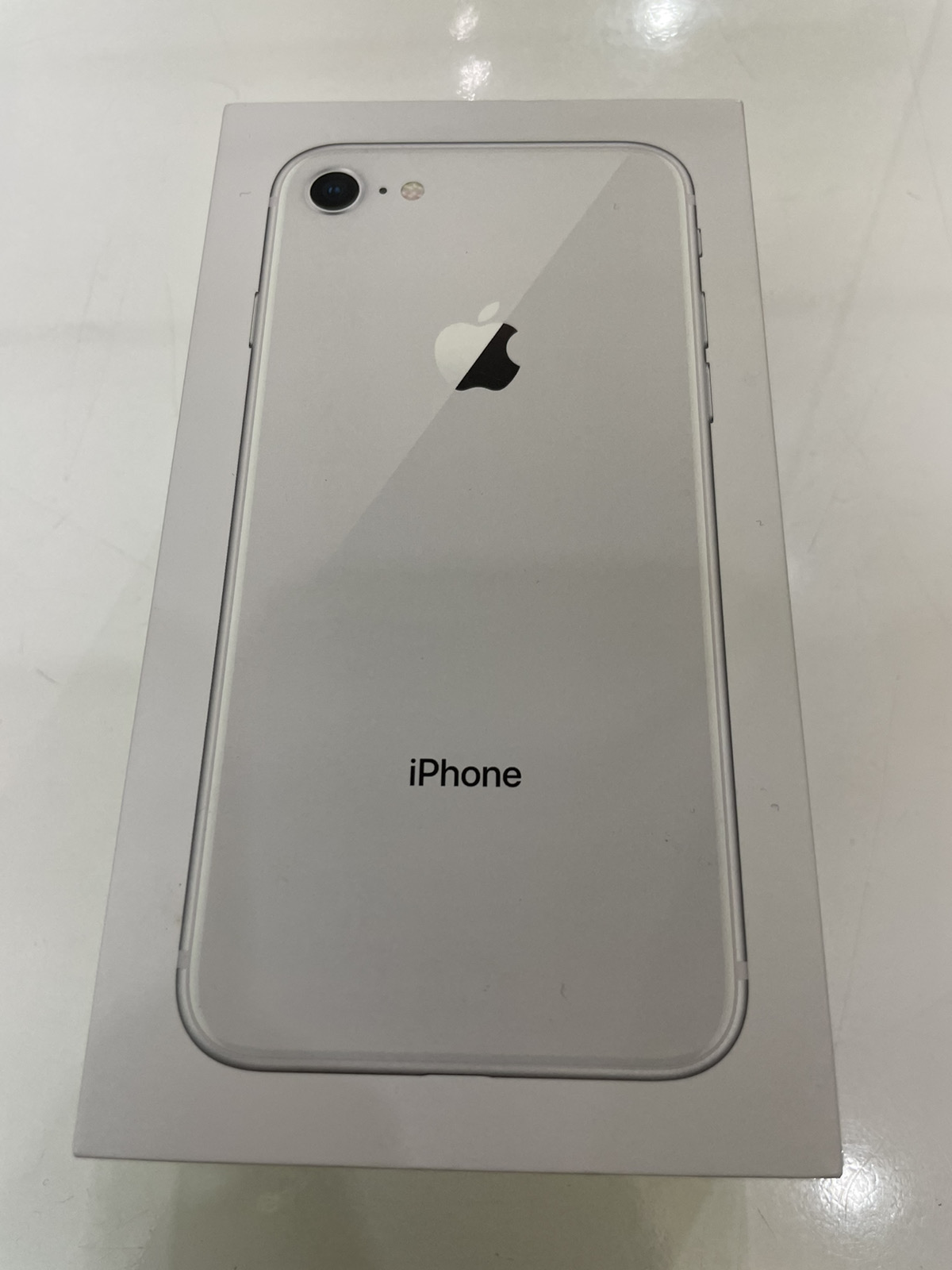 iPhone 8