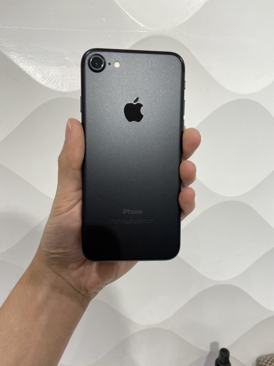 iPhone7.32gb