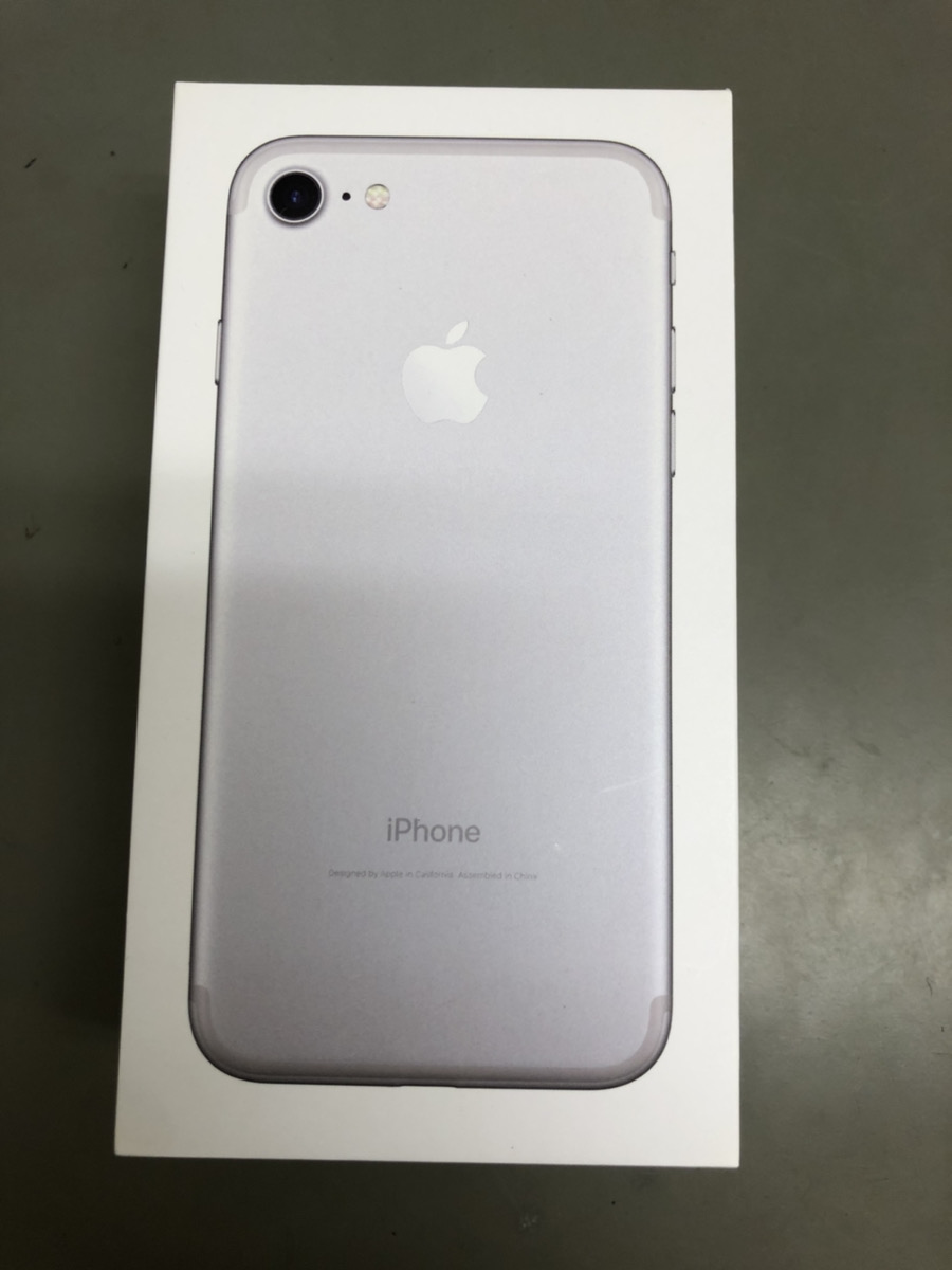 iPhone7 シルバー 八王子