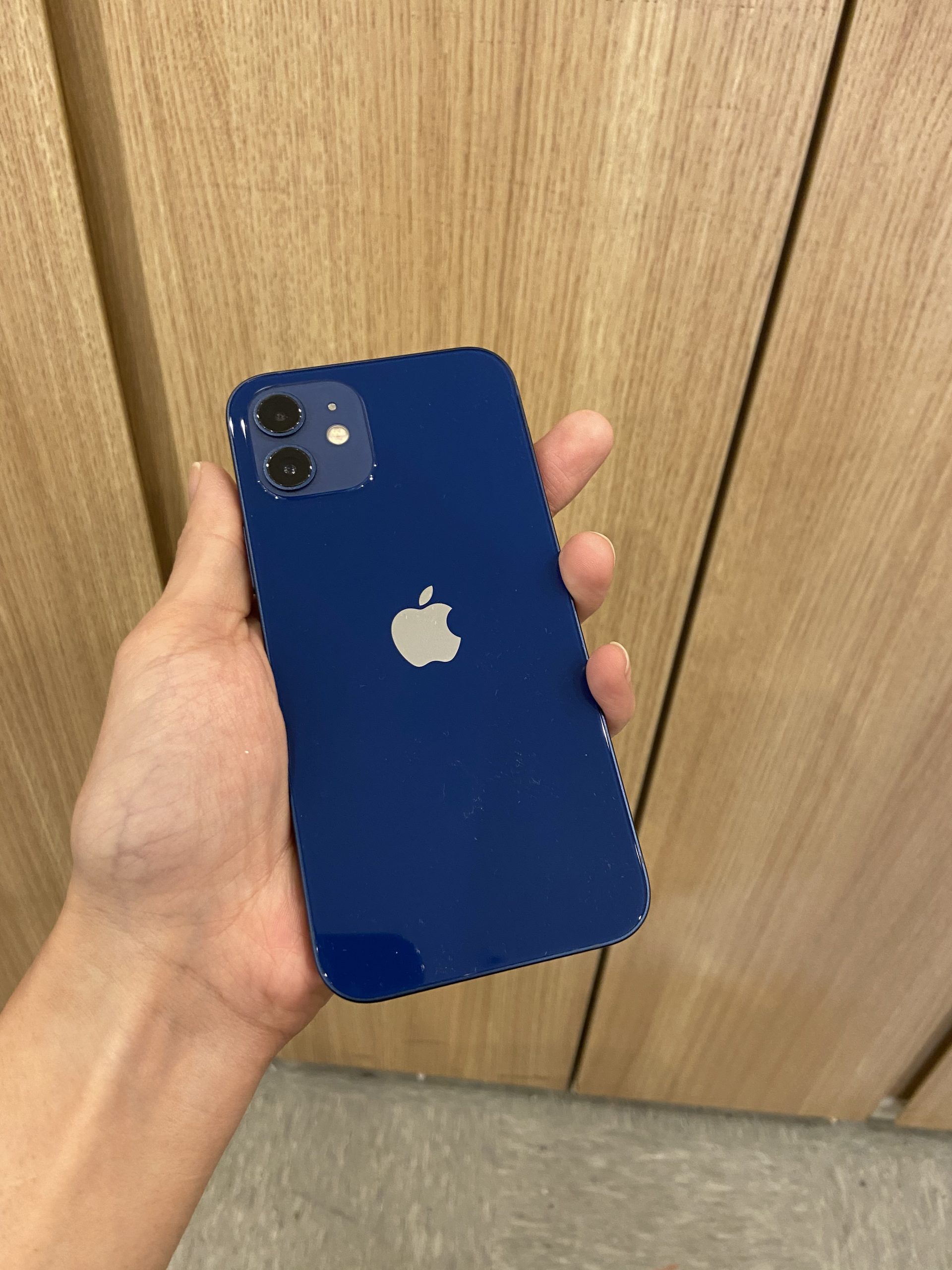 iPhone12.64gb