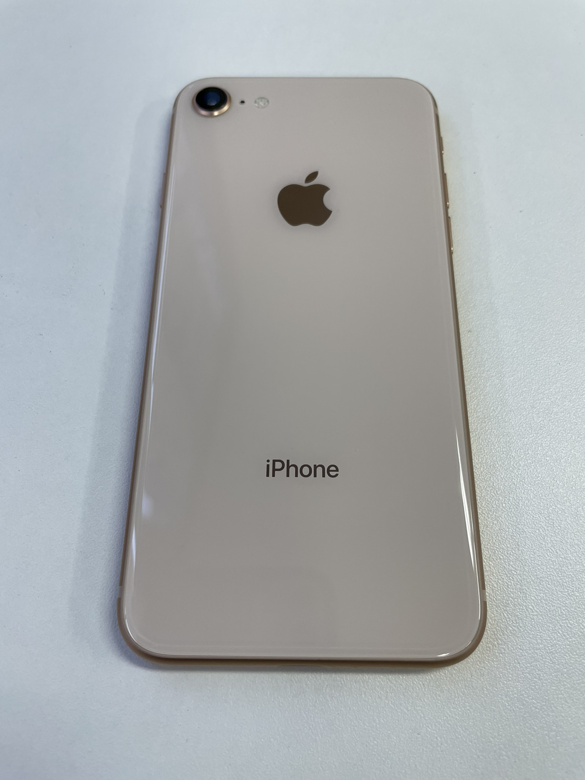 iPhone 8