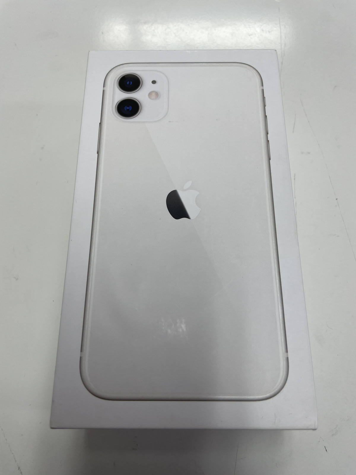iPhone 11