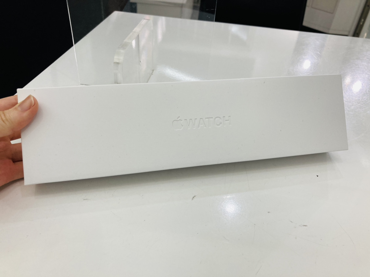 Apple Watch5 MWWJ2J/A 中古箱あり
