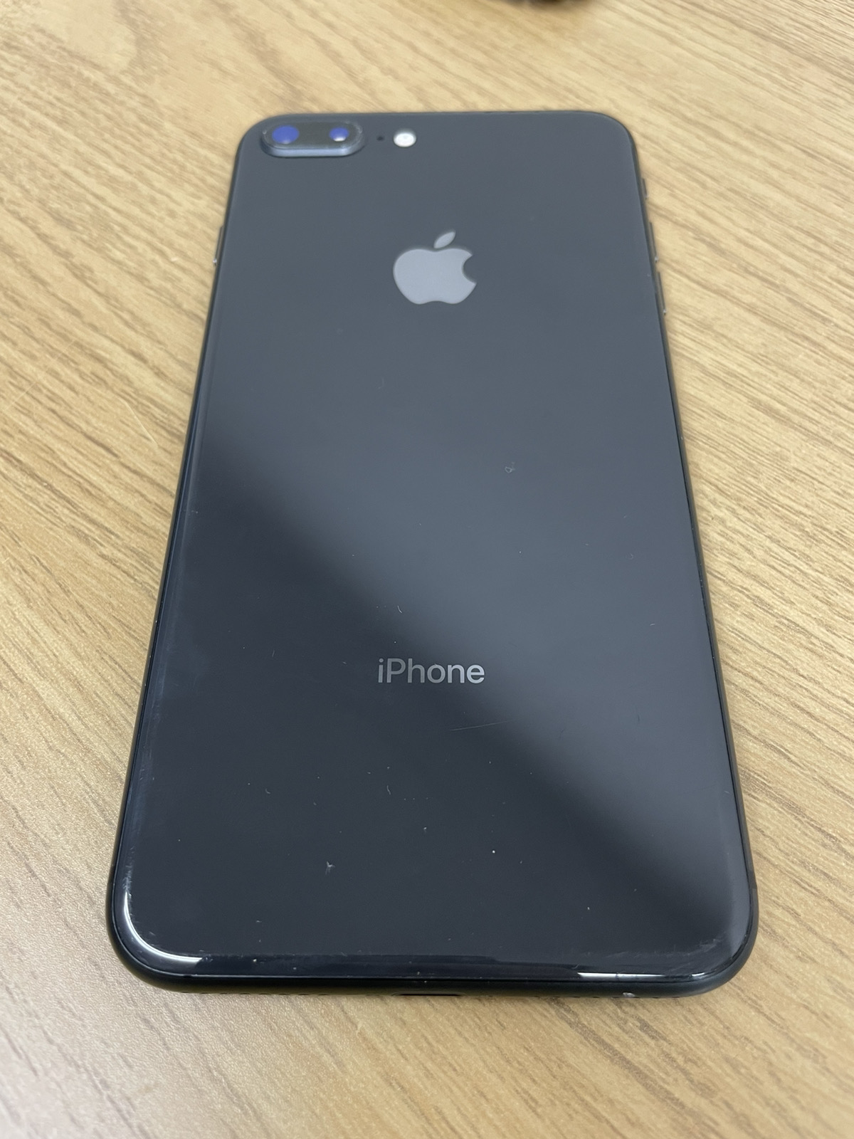 iPhone 8 Plus