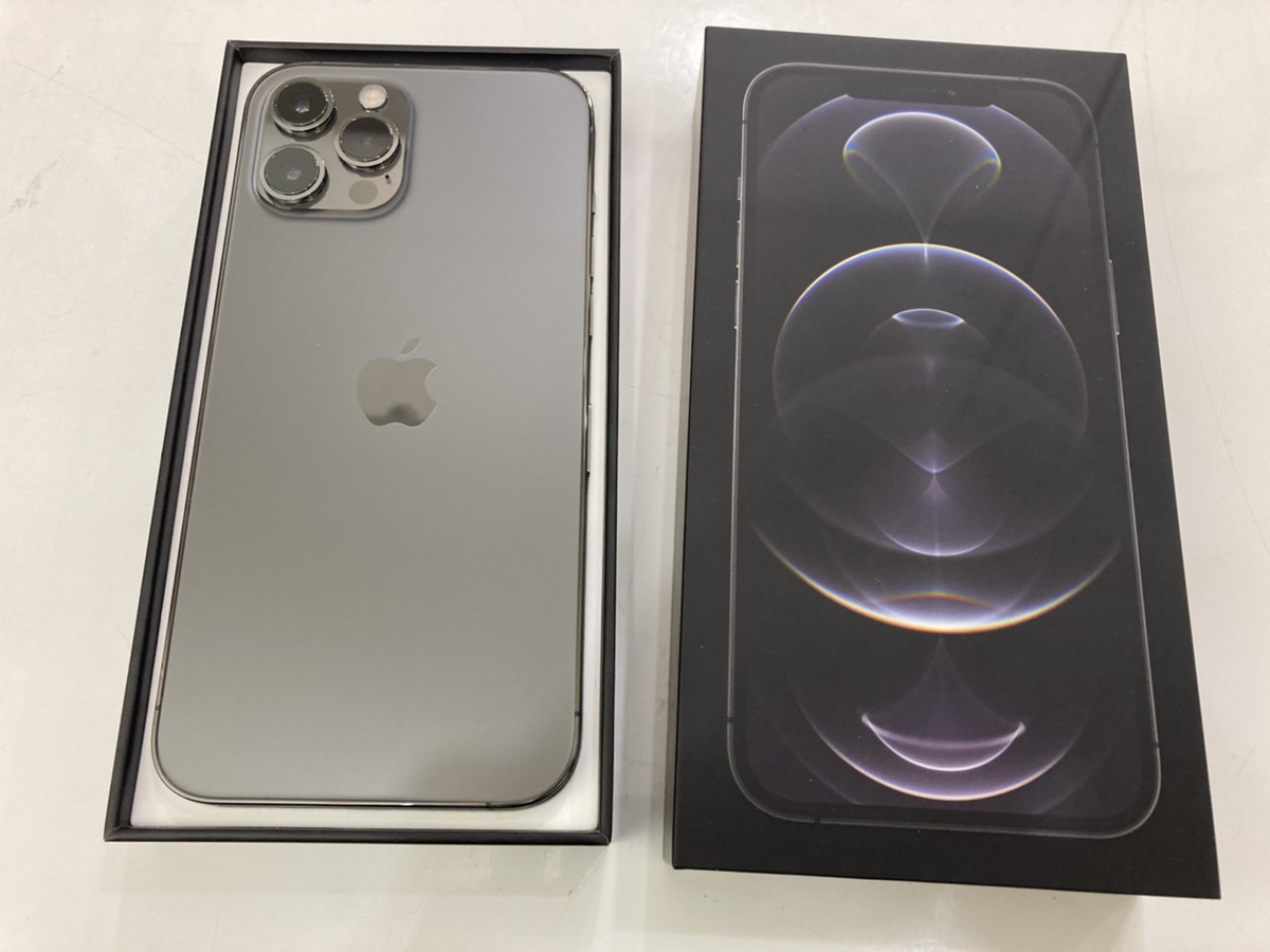 iPhone12ProMax 64GB グラファイト au△ 中古箱付属品あり