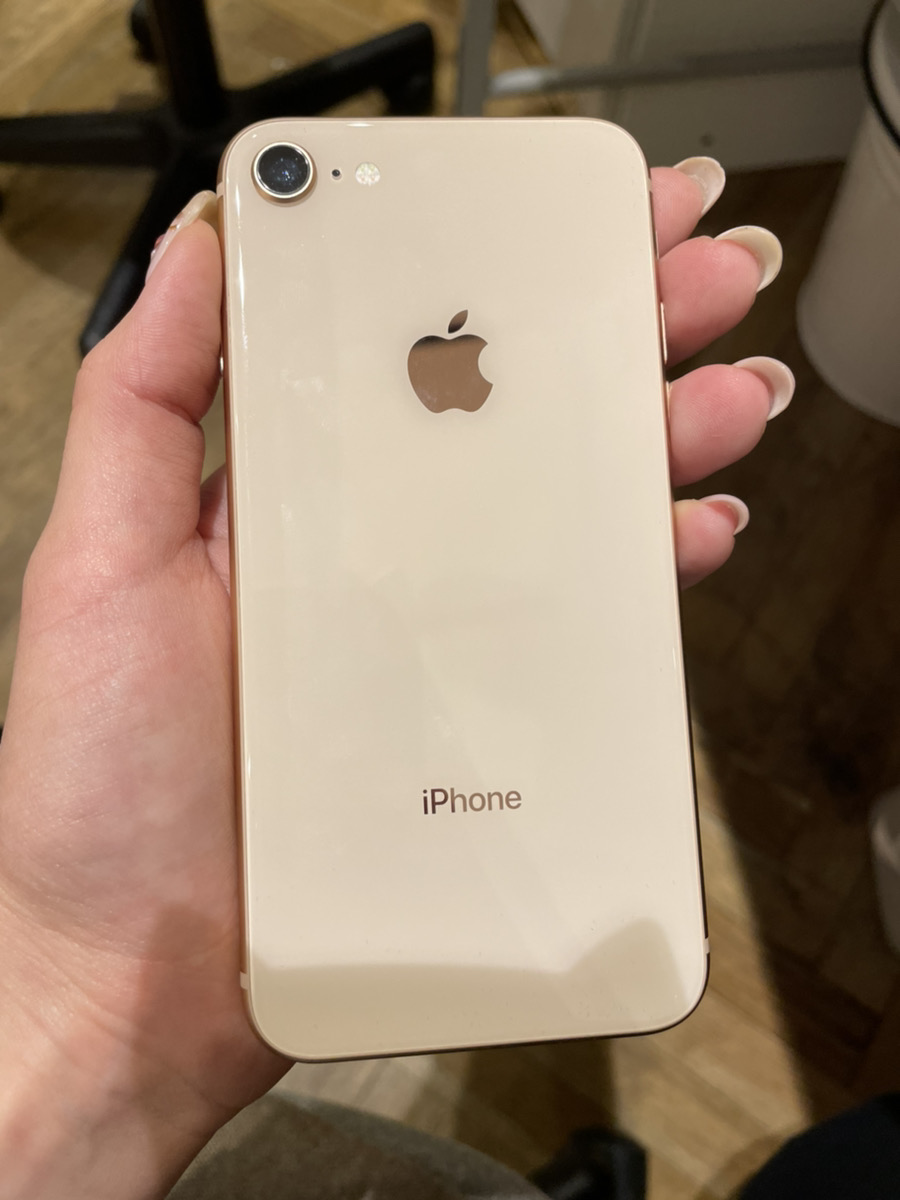 iPhone8