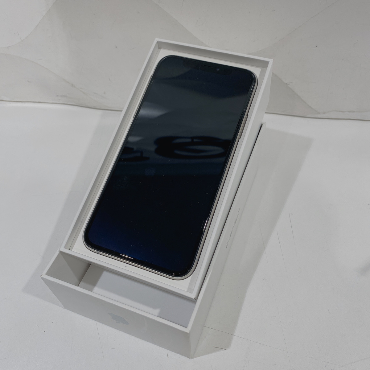 iPhoneXS 256GB シルバー