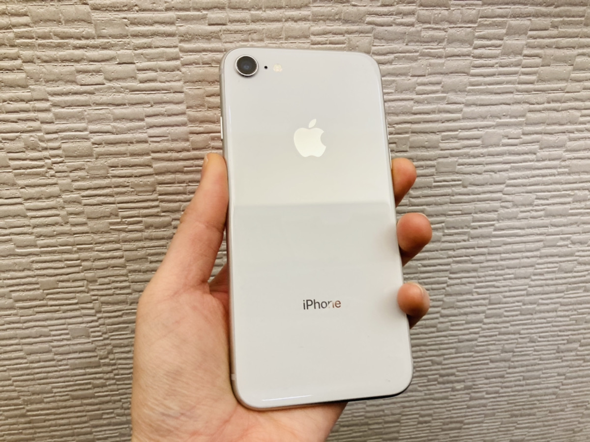 iPhone8 64GB ホワイト SoftBank◯ 中古本体のみ