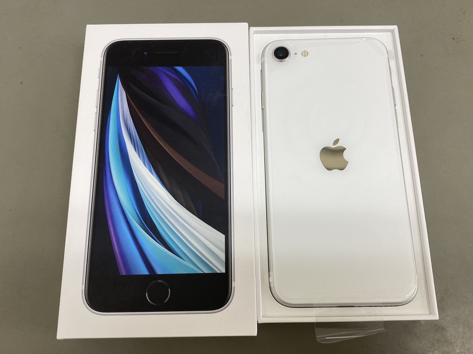 iPhoneSE2 64GB 買取 八王子