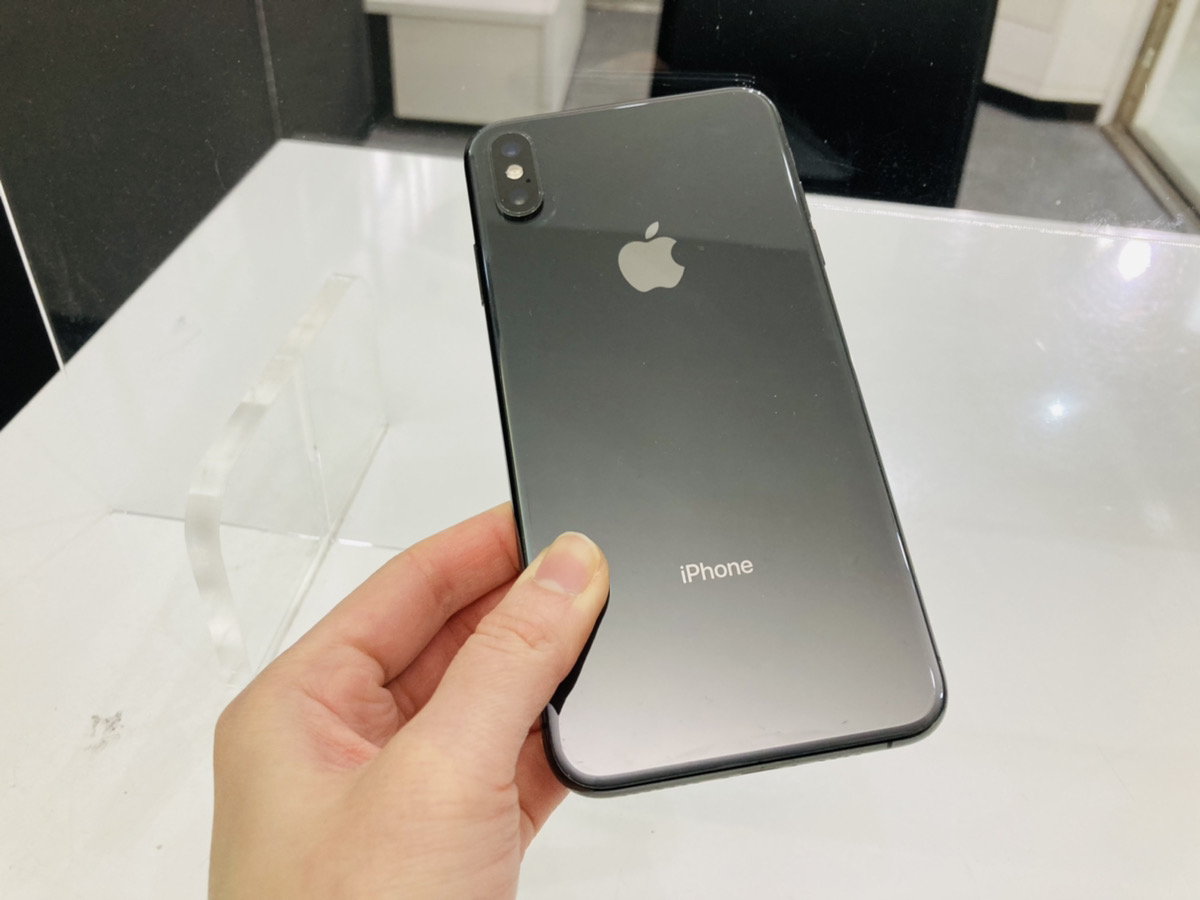 iPhoneX 64GB ブラック au◯ 中古本体のみ