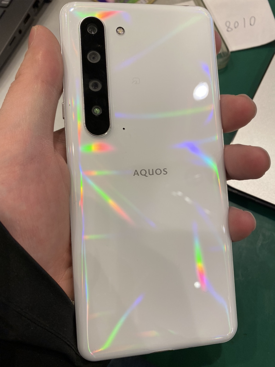 AQUOS R 5G ホワイト　SIMフリー　本体のみ　中古品