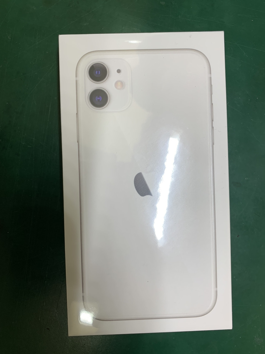 iPhone11 128GB au〇