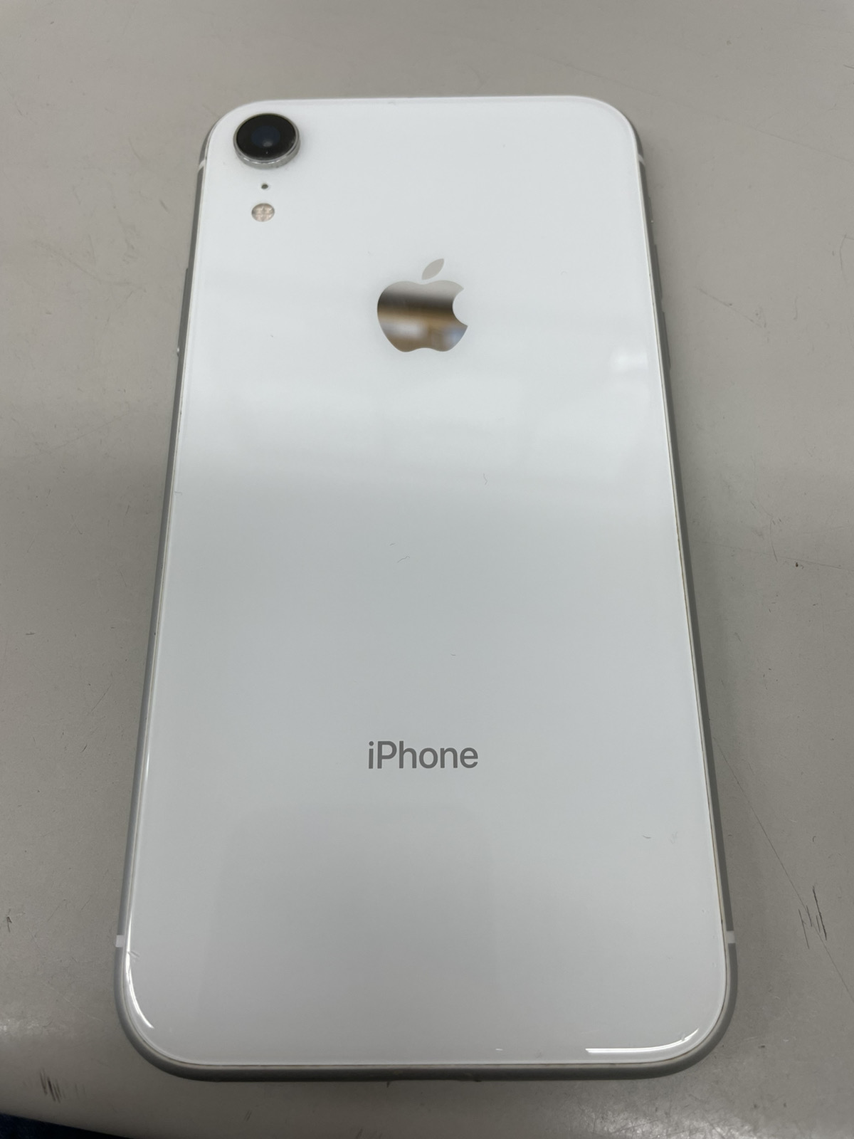iPhone XR