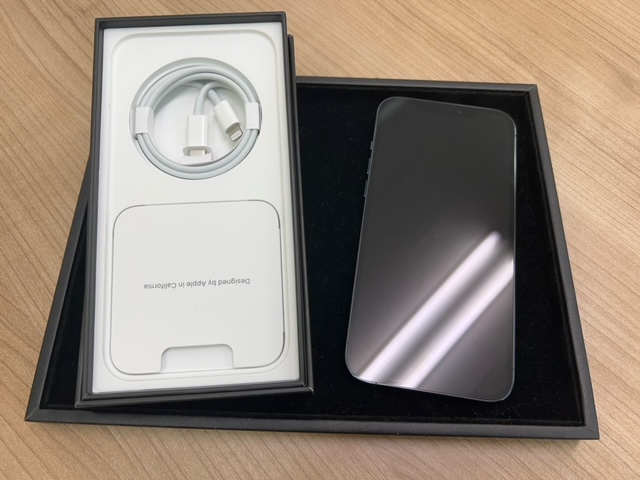 iPhone12ProMAX 512GB ソフトバンク 中古美品