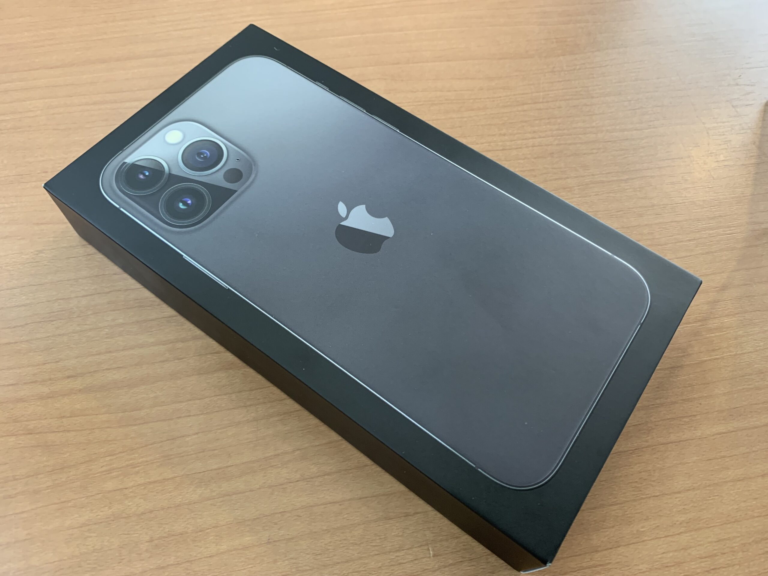 iPhone13proMax 1TB AppleSIMフリー 新品未開封