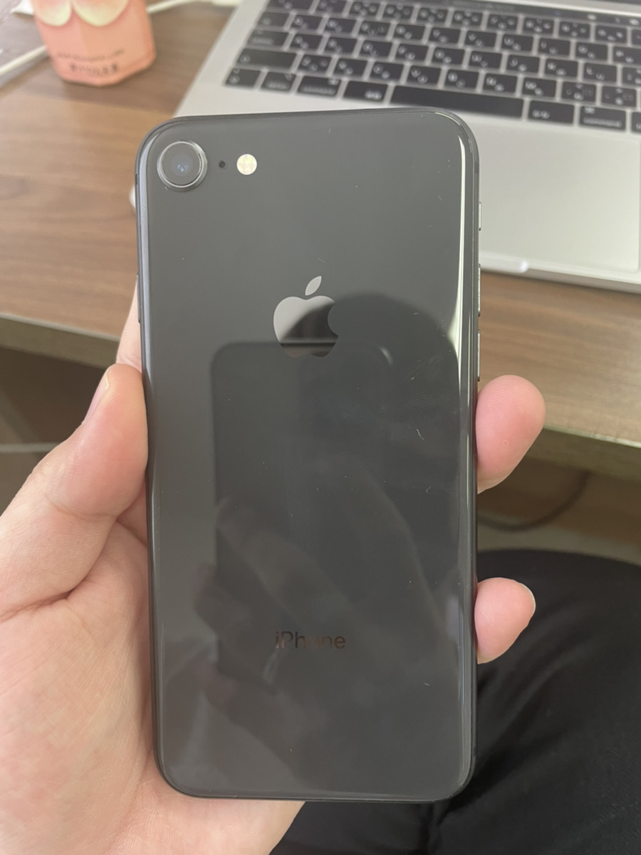 iPhone8  64GB グレー Apple SIMフリー SIM解除品  中古本体