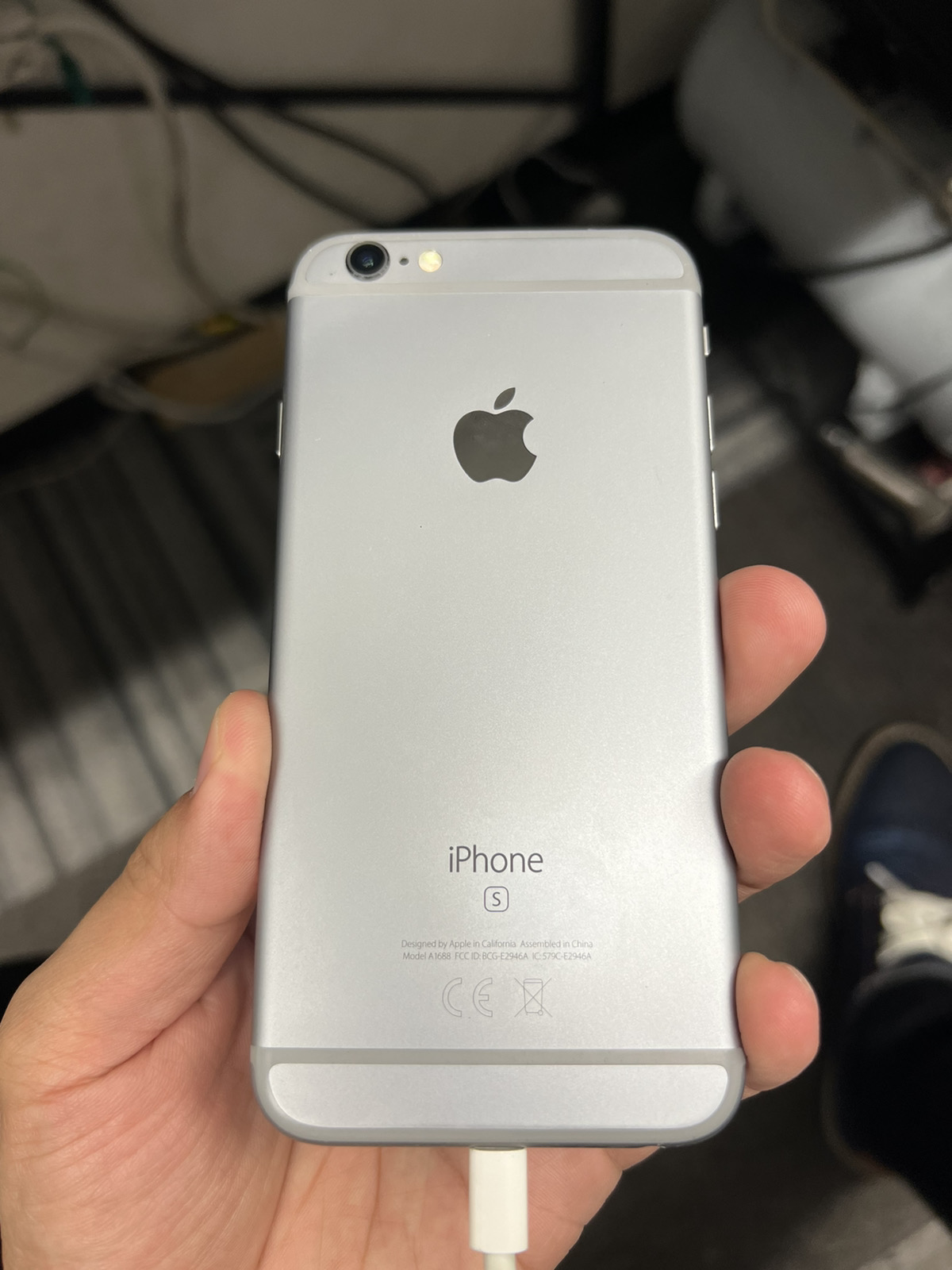 iPhone6s  32GB  グレー  SB○  SIM解除品 中古本体のみ