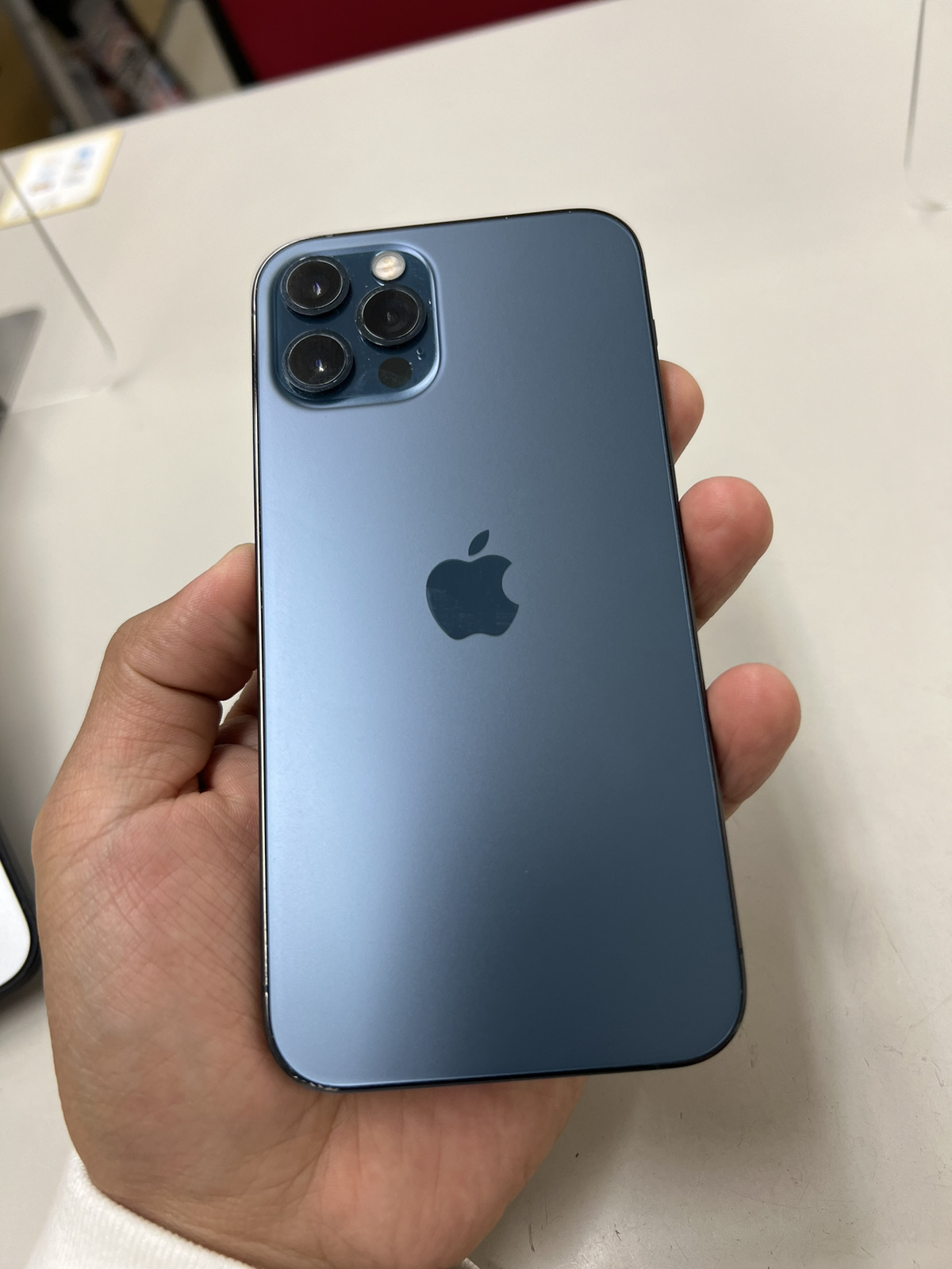 iPhone12 Pro  256GB   ブルー　AppleSIMフリー　中古本体のみ　