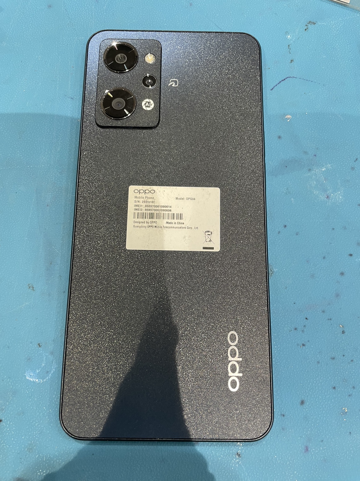 OPPO Reno7A 128GB au〇 中古(なんばウォーク店)