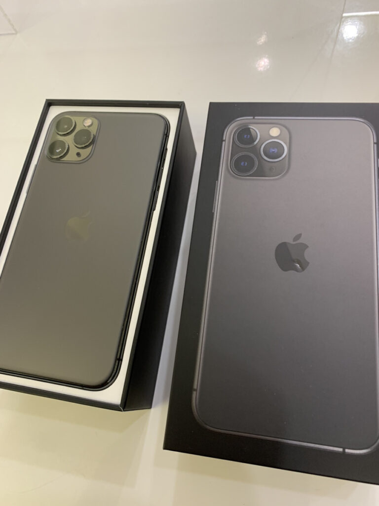 iPhone11Pro 256GB 中古 箱あり au〇 - スマホ・Android・iPhone高価