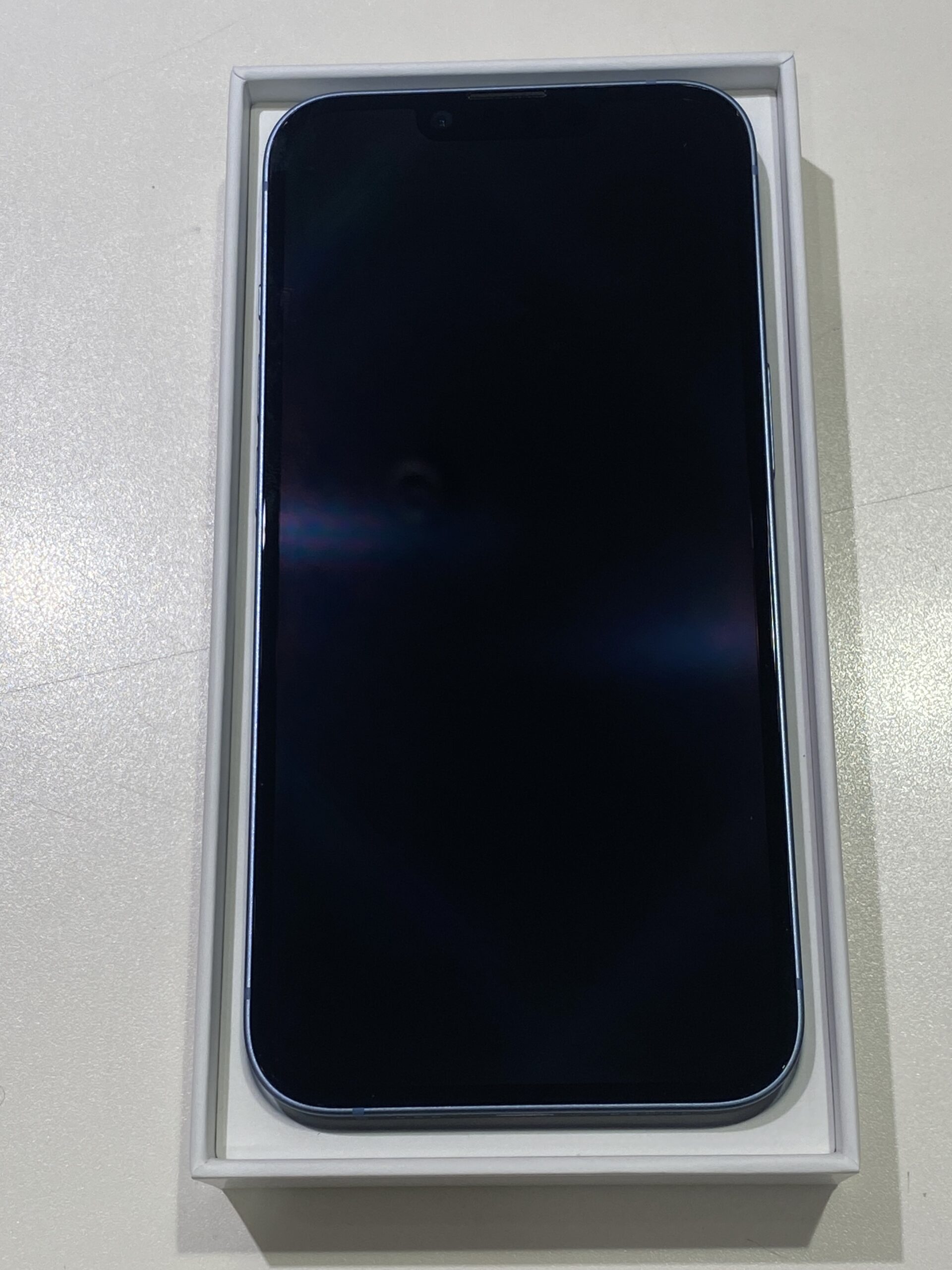 iPhone14 128GB 中古 本体 箱 付属品使用済　ブルー　au⚪︎