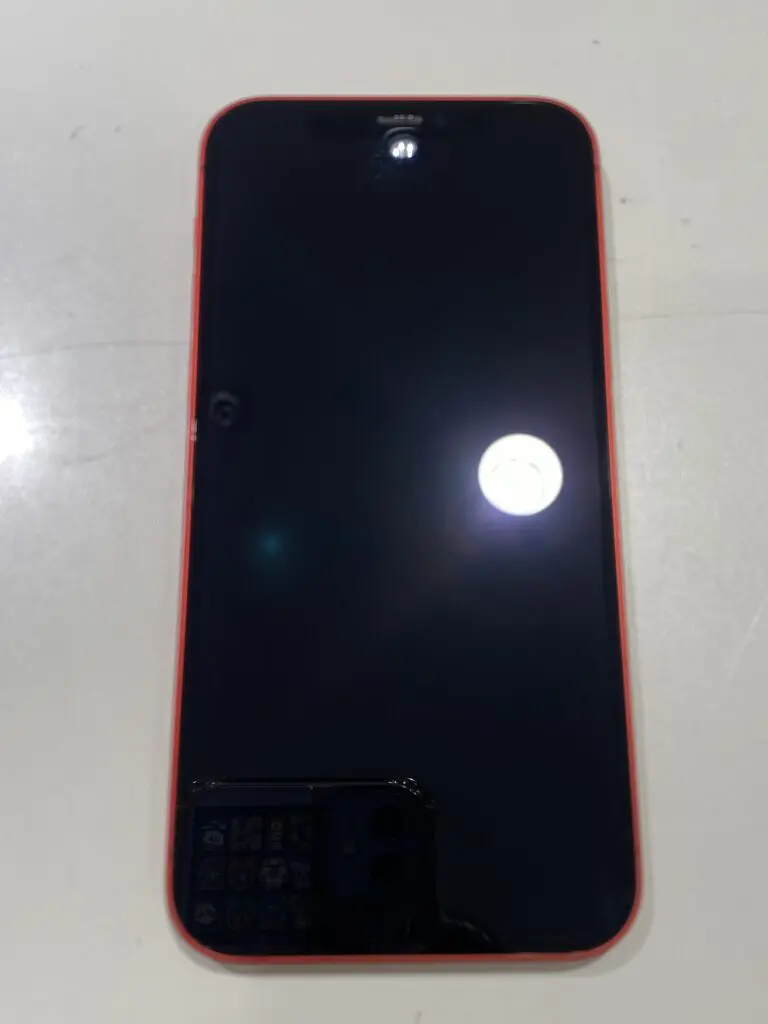 iPhone12 128GB 中古本体のみ 赤 docomo○ SIMロックなし - スマホ