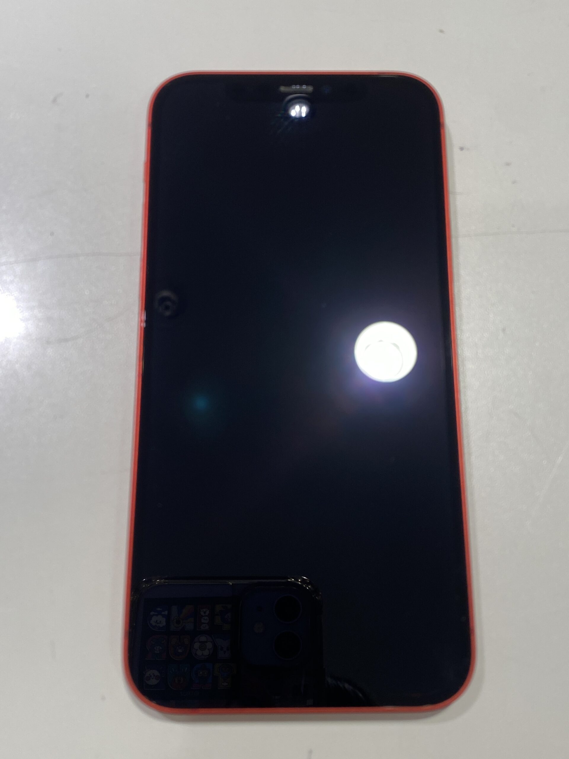 iPhone12 128GB 中古本体のみ　赤　docomo○ SIMロックなし