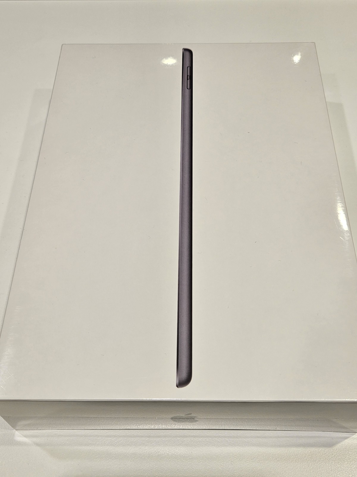 iPad 10.2インチ 第9世代 64GB	スペースグレー Wi-Fiモデル 新品未開封品【横浜ビブレ店】