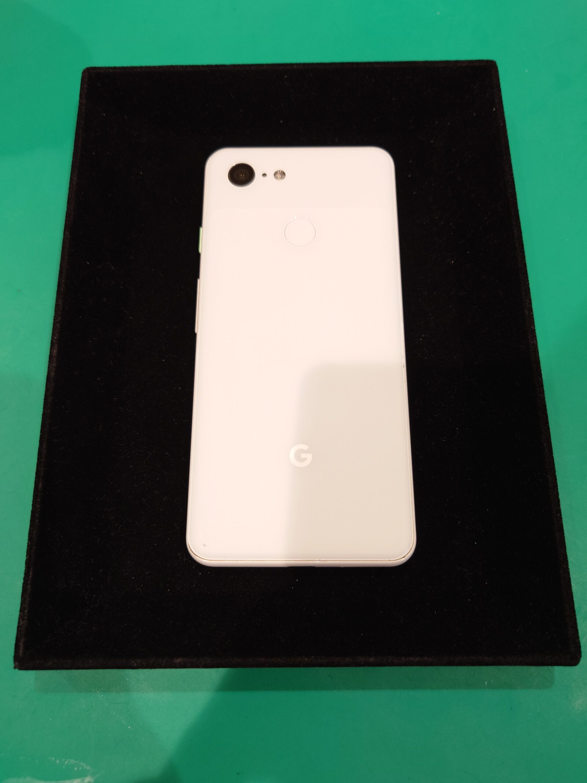 Google Pixel3 Clearly White 64GB ○　　　　　　　　　Aランク品【戸塚モディ店】