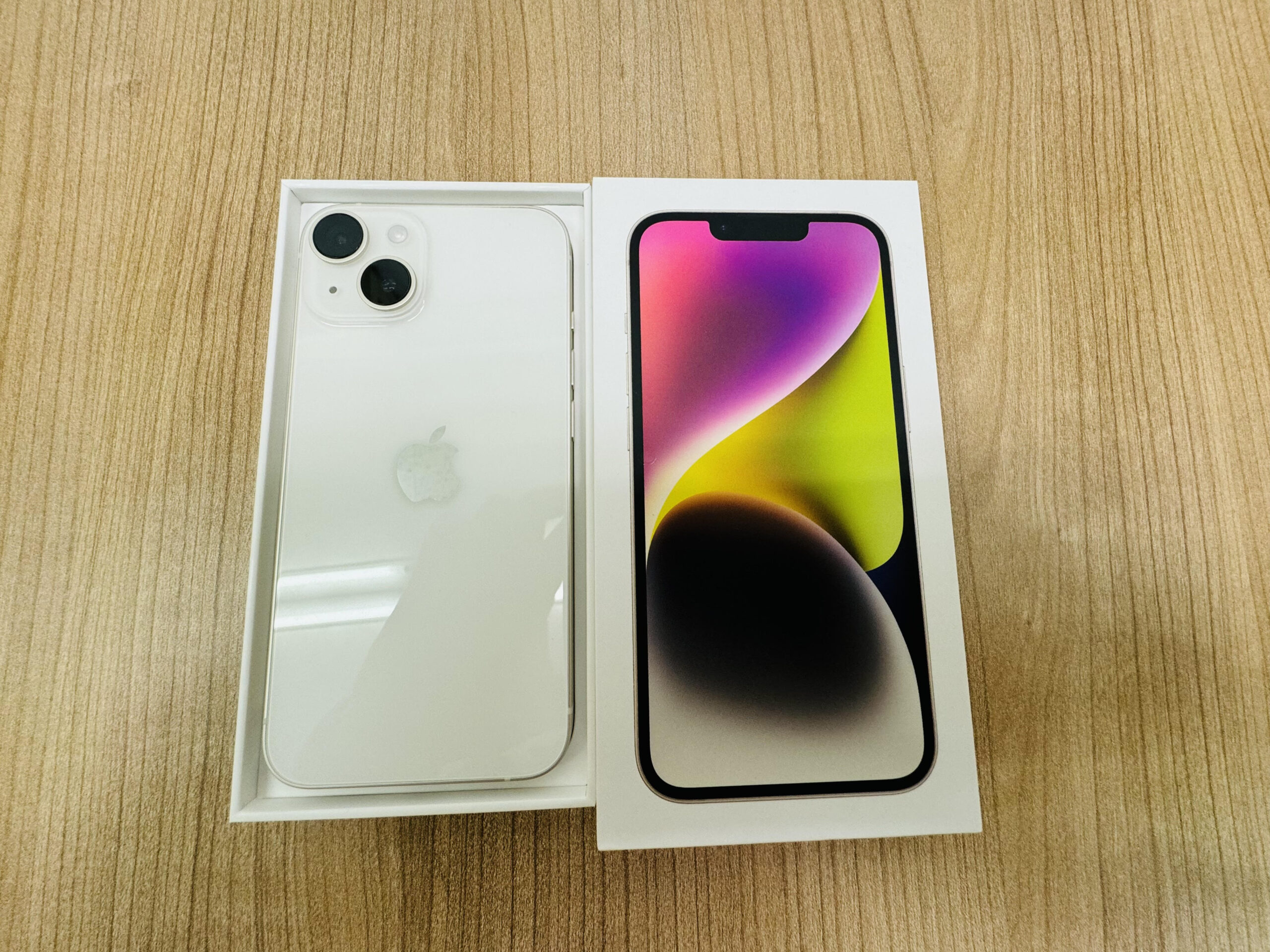 iPhone14 128GB ソフトバンク△ バッテリー100％ 中古美品【所沢店】