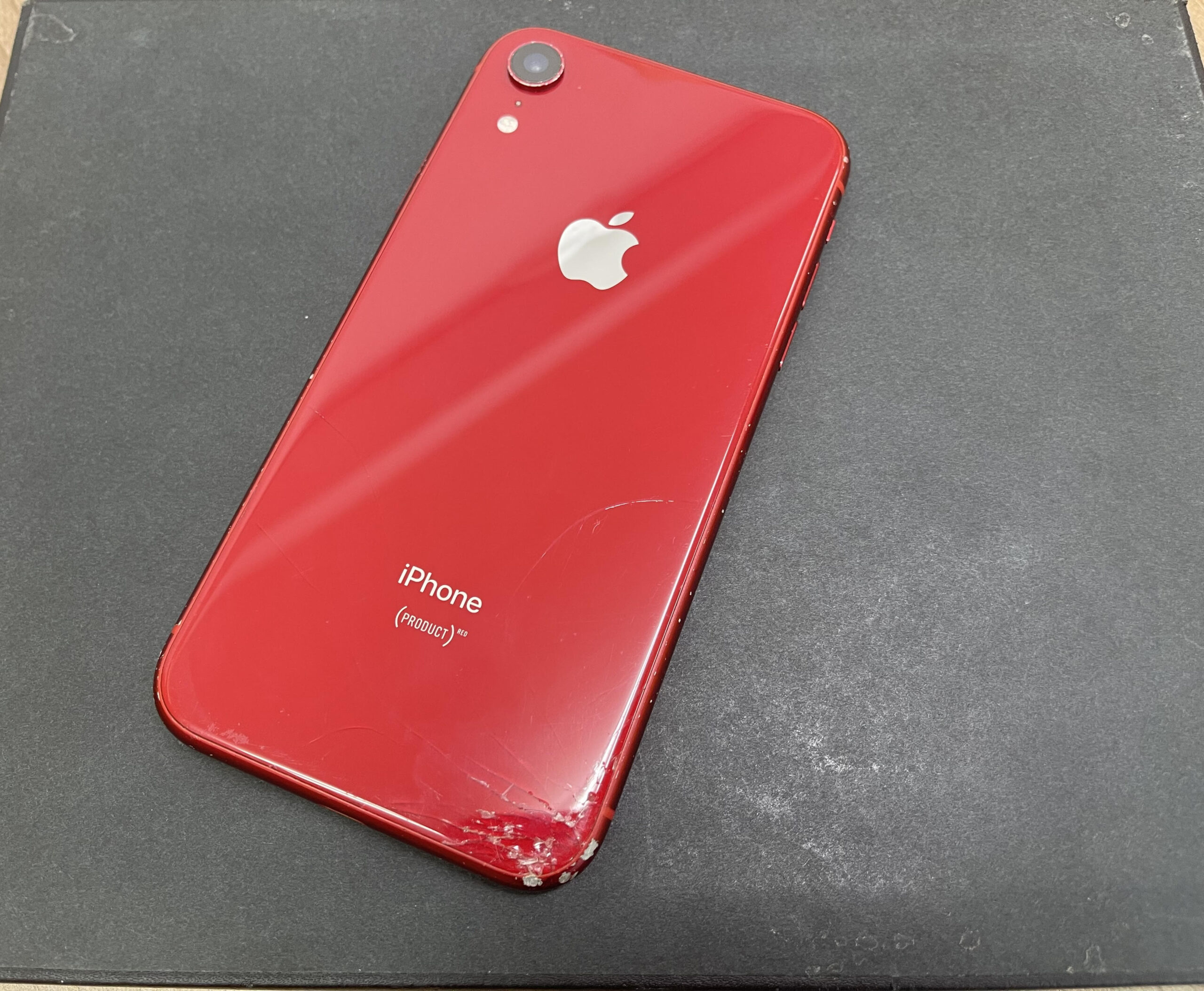 iPhoneXr 64GB ドコモ 中古品(液晶/背面割れ)SIMロック解除済み 【所沢店】