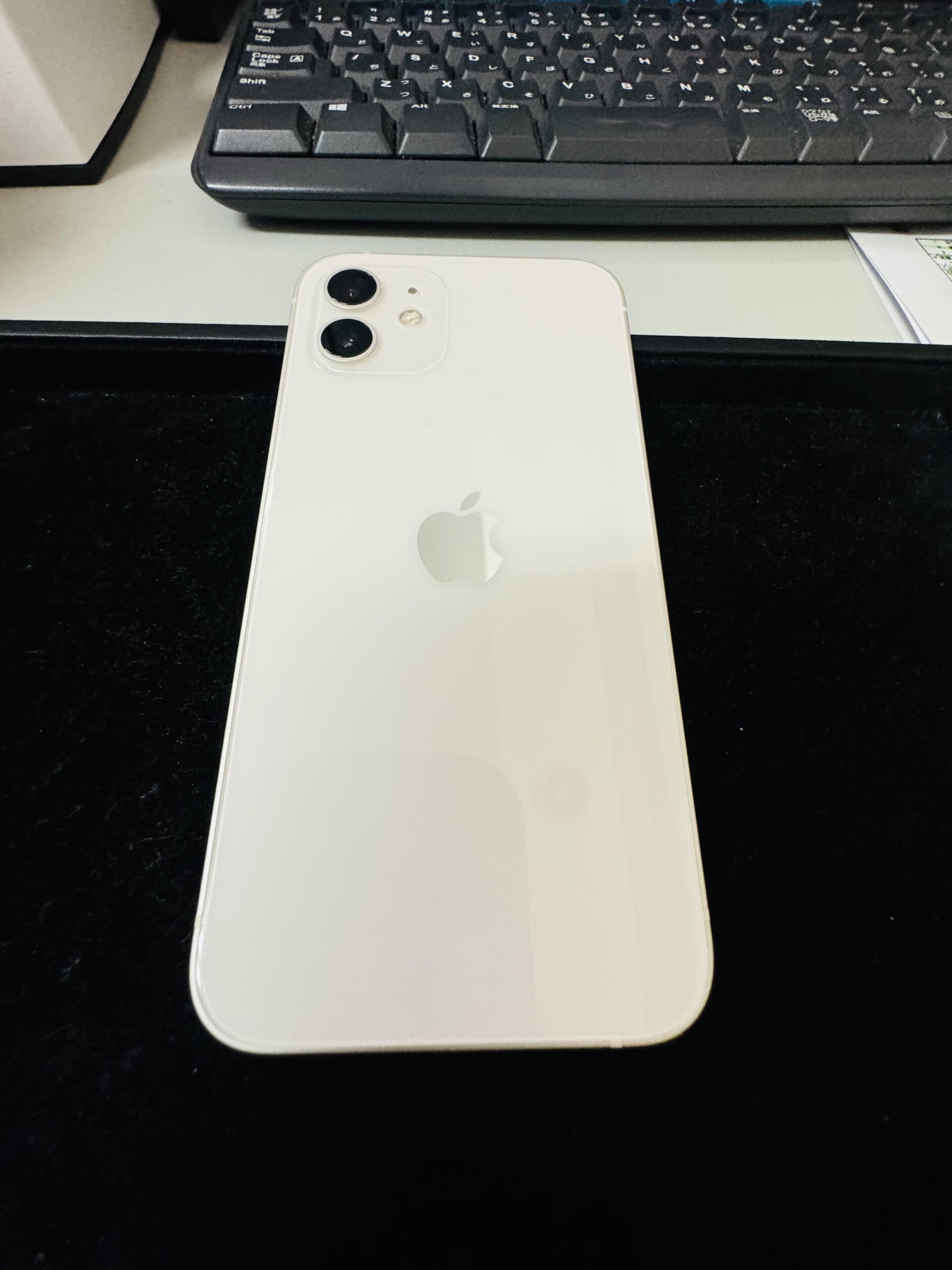 iPhone12 256GB white Softbank △ 中古美品 【所沢店】