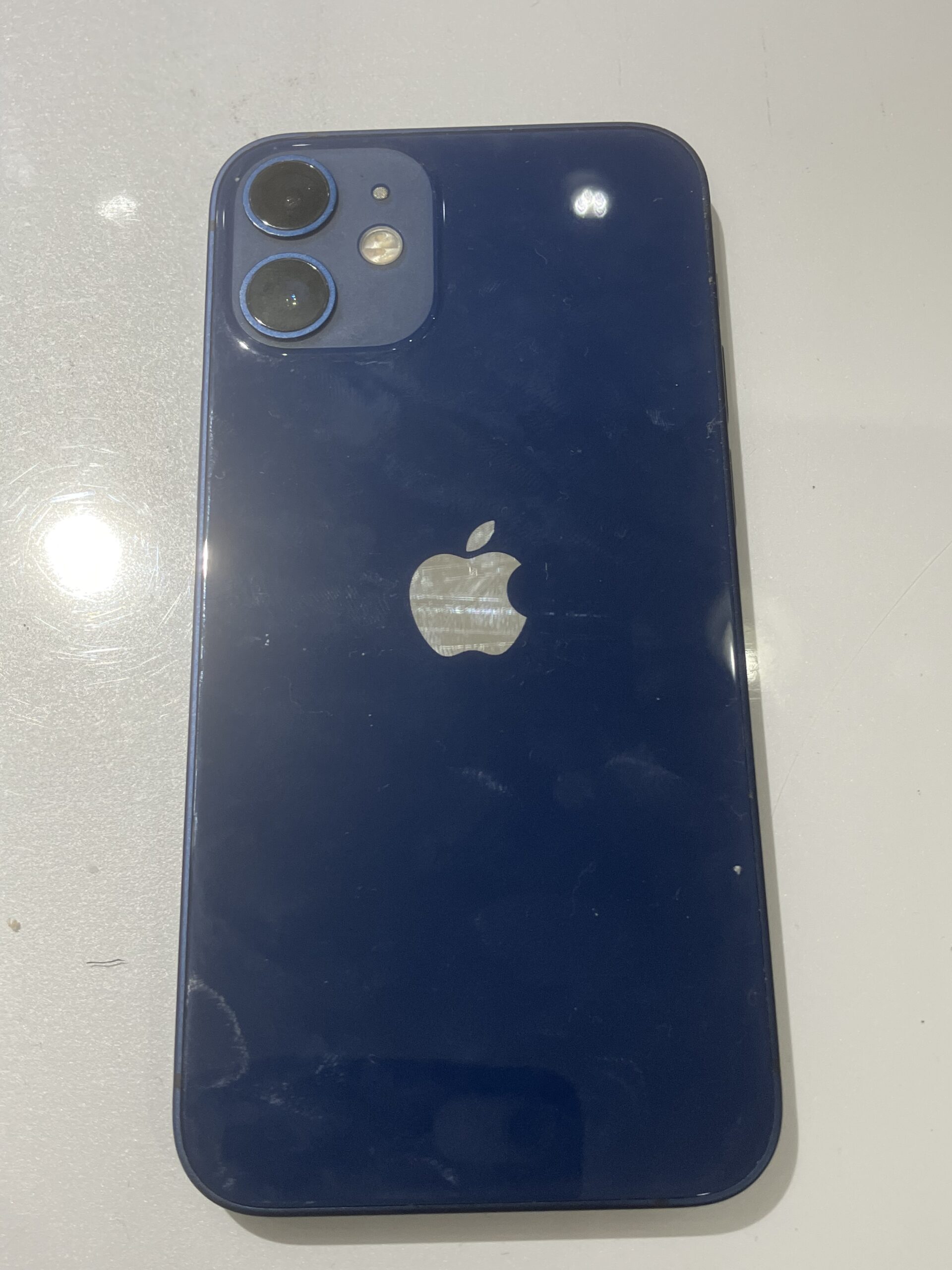 iPhone12 128GB 中古 ブルー docomo◯ 【COCO東急プラザ蒲田店】